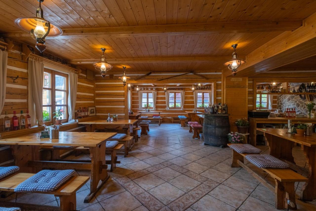 Hotel Hvezda Pec pod Snezkou Εξωτερικό φωτογραφία
