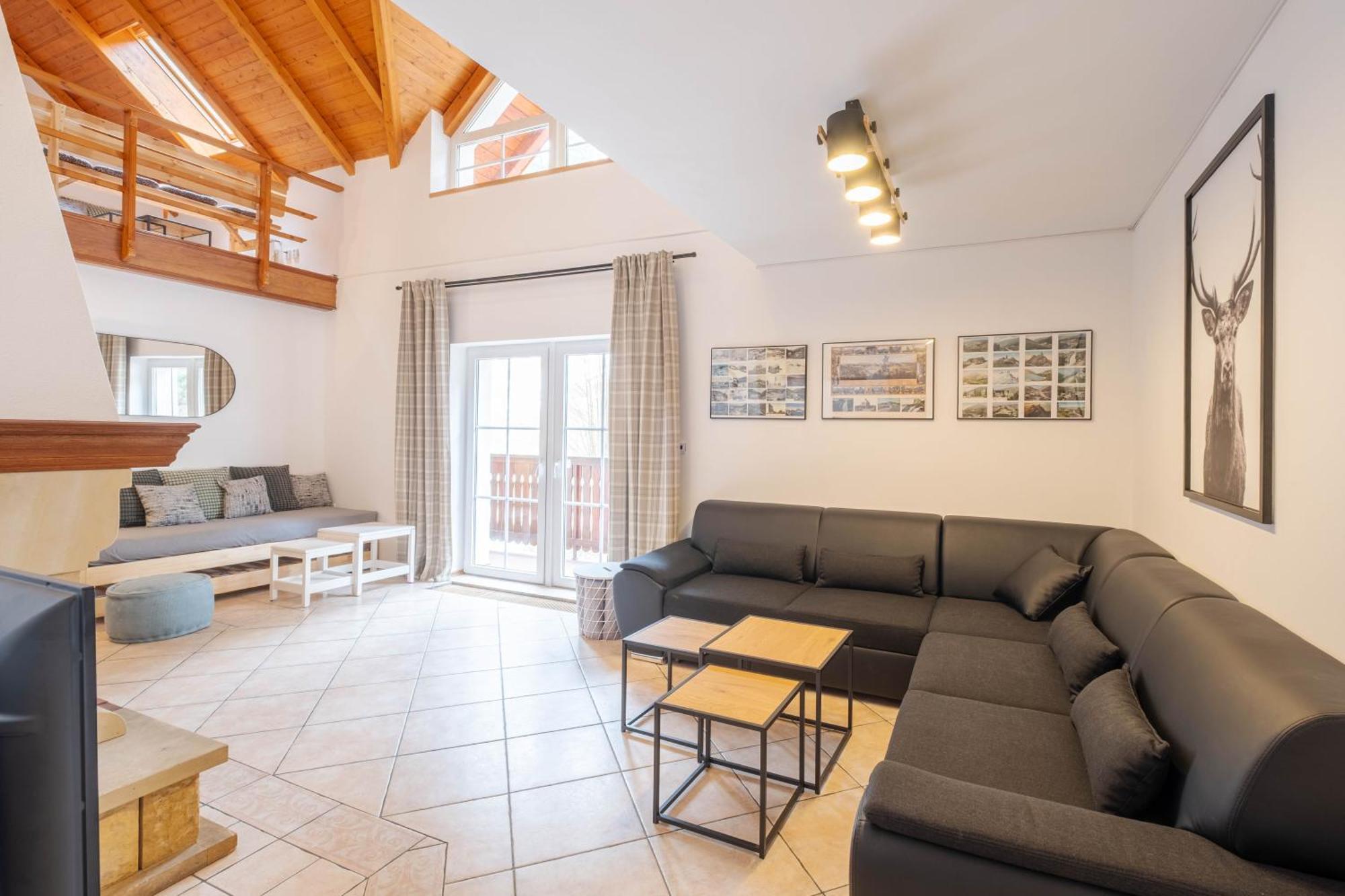 Hotel Hvezda Pec pod Snezkou Εξωτερικό φωτογραφία